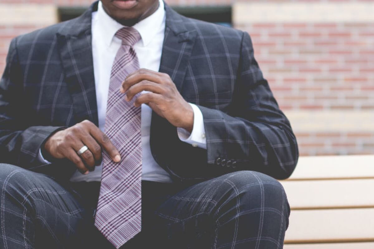 Men Suit Online | Learn the Big Advantages