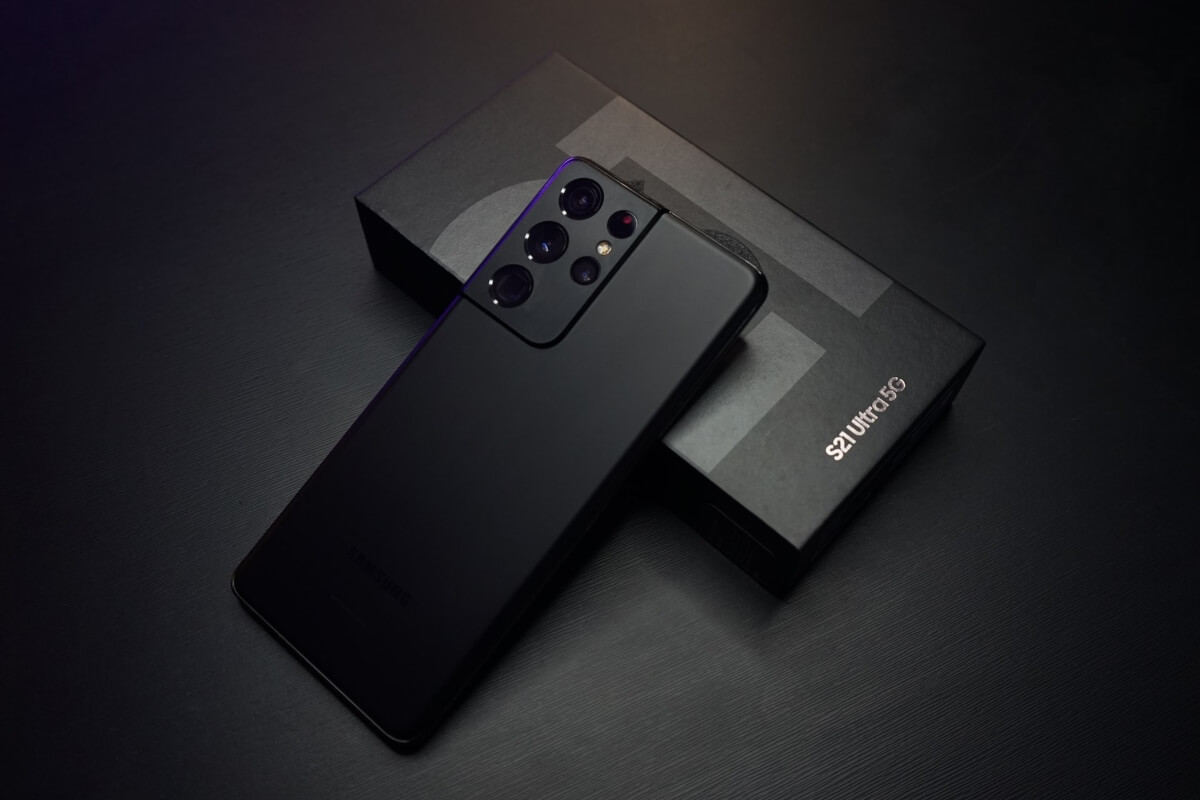 Samsung mobile phone